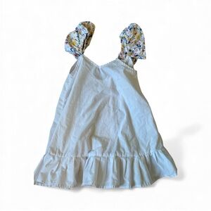 Toddler Girls dress with flutter sleeves and a ruffled hem- Size 3T